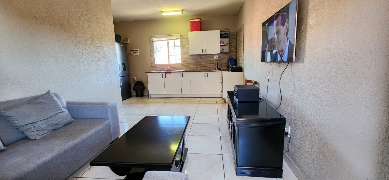 1 Bedroom Property for Sale in Rustenburg Central North West